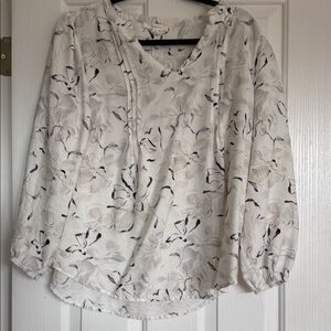 Fun 2 Fun White and Black Blouse